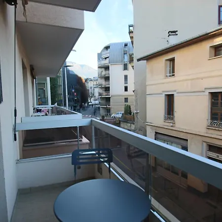 25 M2 Centre-ville Avec Balcon Et Wifi Lejlighed *